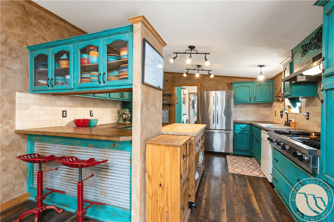 3110 Falcon Cir