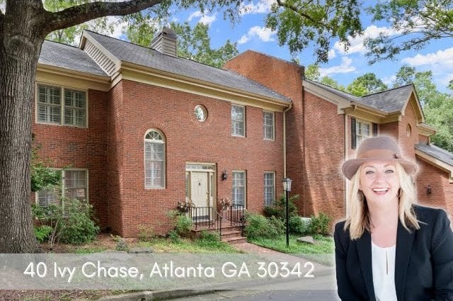 Tucked Away Townhome Living Heart of Buckhead Atlanta, GA