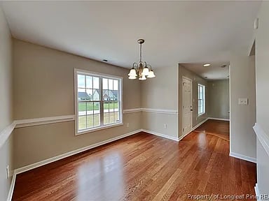 2862 Aristocrat Ln