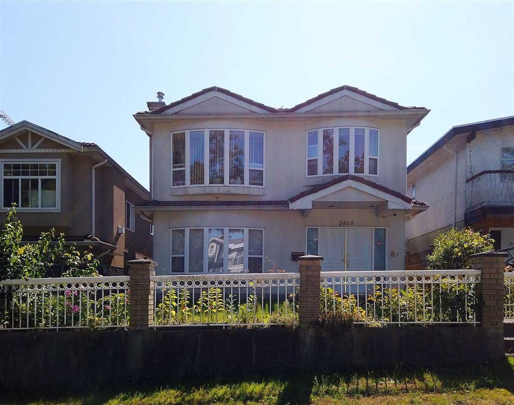 2468 St. Lawrence St