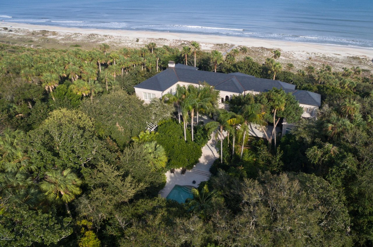 2400 Seminole Rd