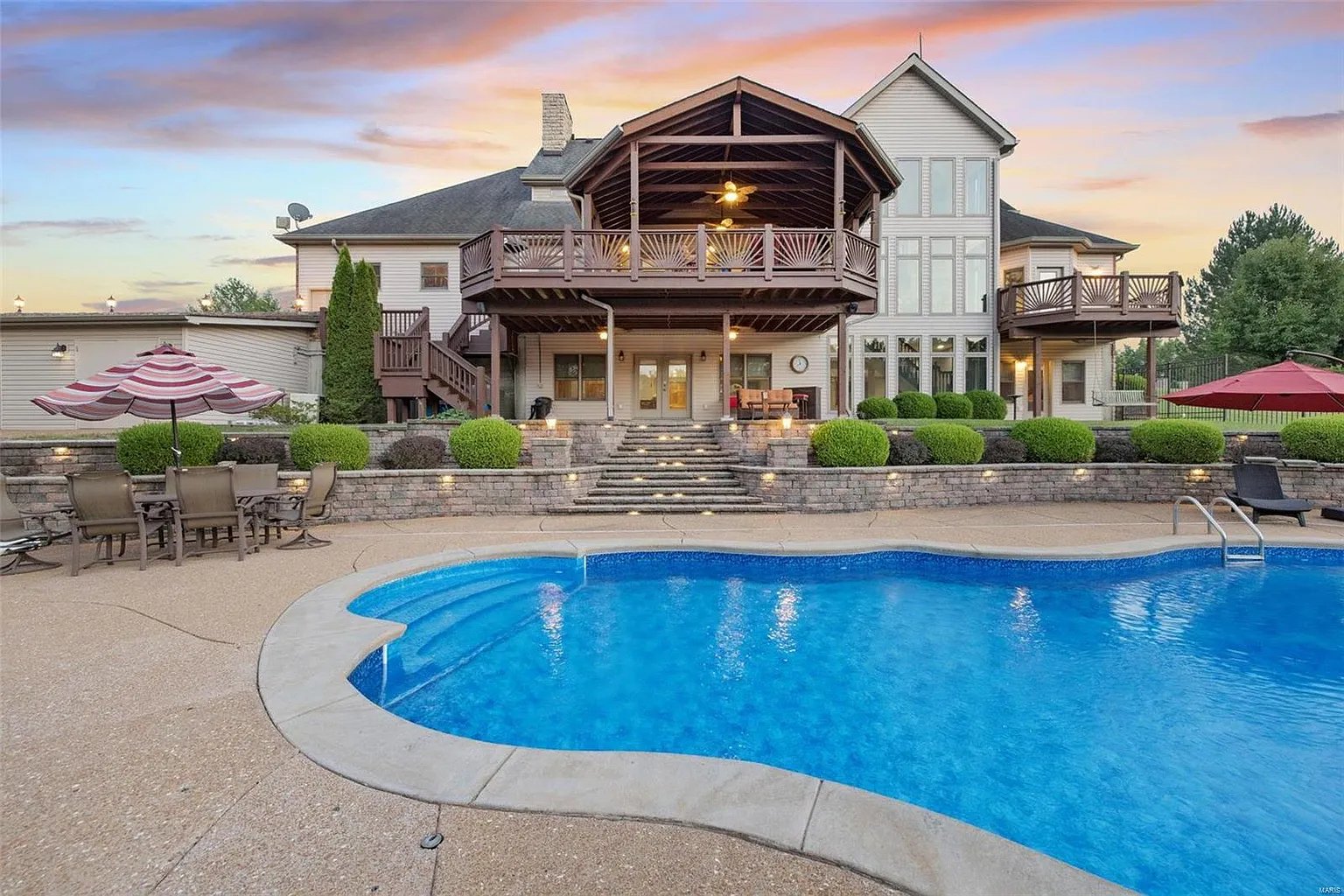 3017 Forrest Brook Ct