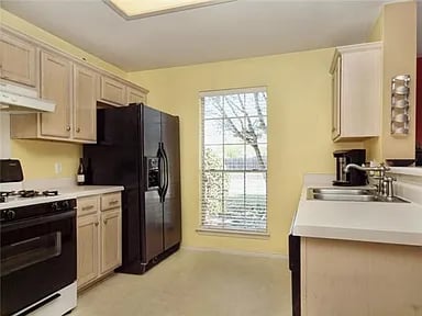 17105 Tobermory Dr