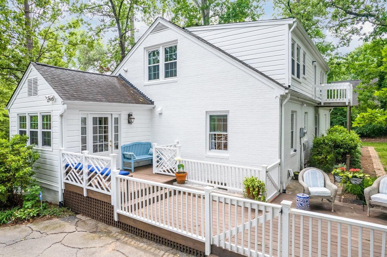 43 Oakwood Dr