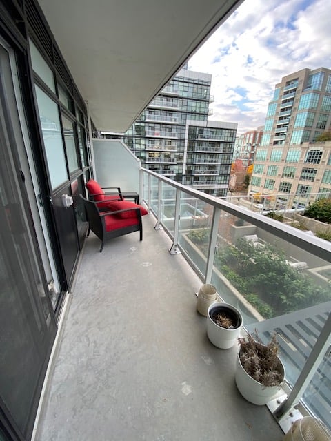 251 Manitoba St Unit: 601