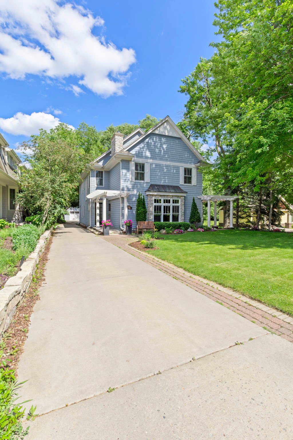 5229 Halifax Ave S, Edina