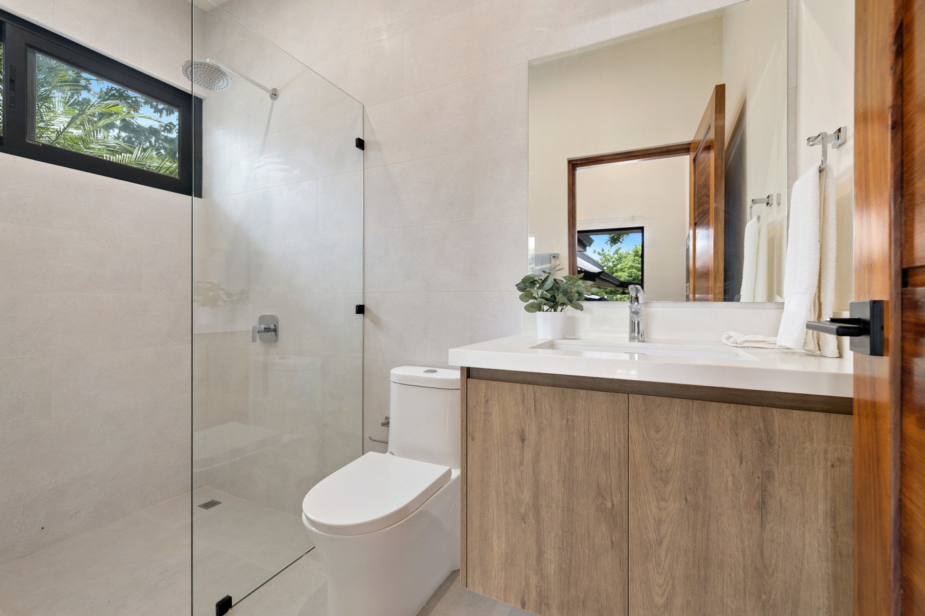 Casa Lago | Luxurious Living at Senderos Tamarindo!