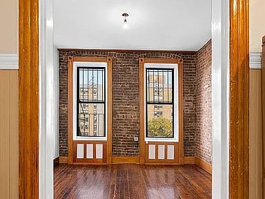 633 E 11th St APT 20