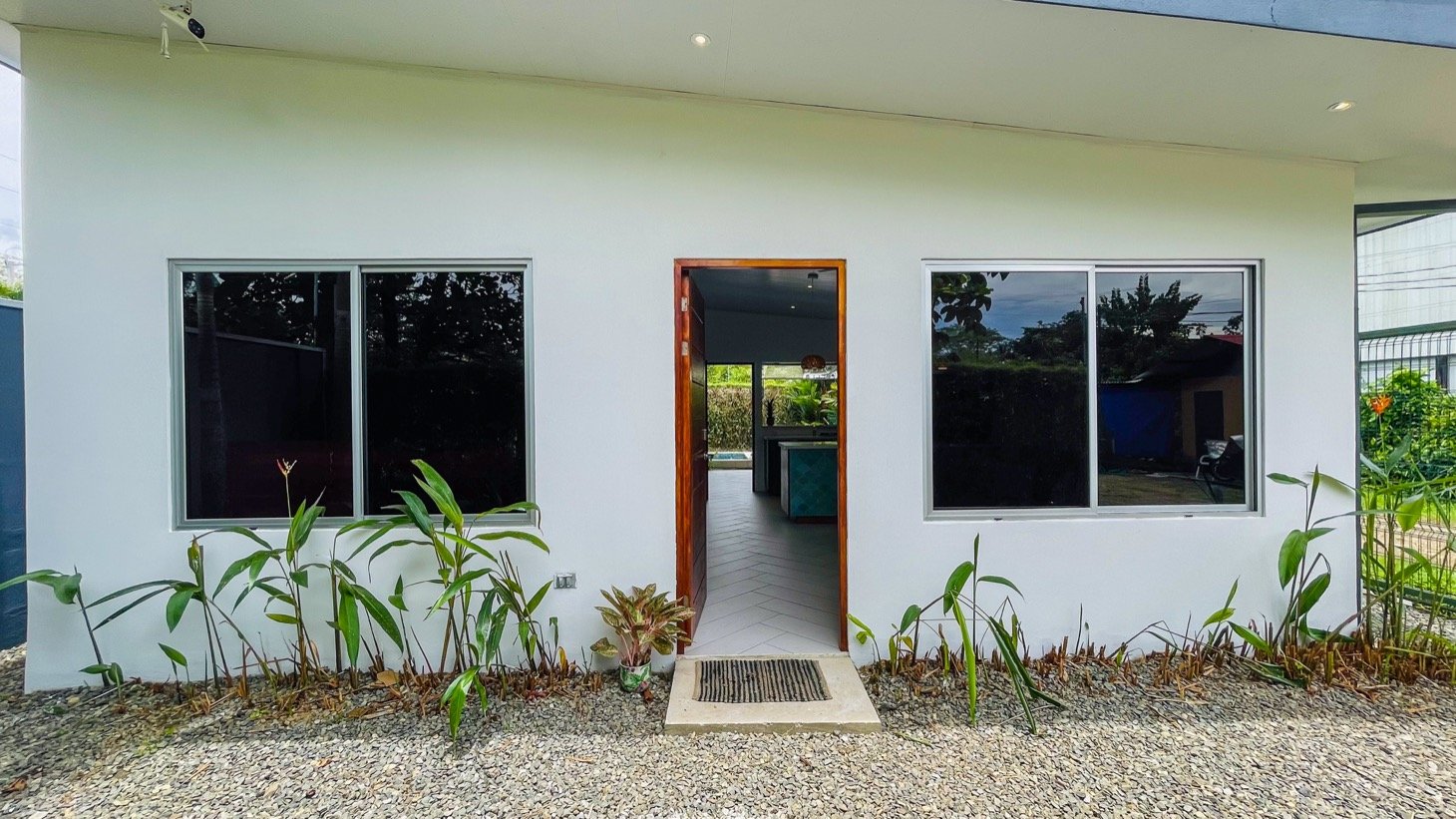 Turnkey Home for Sale in Bahía Uvita, Costa Rica – Walk to the Beach and Marino Ballena National Park