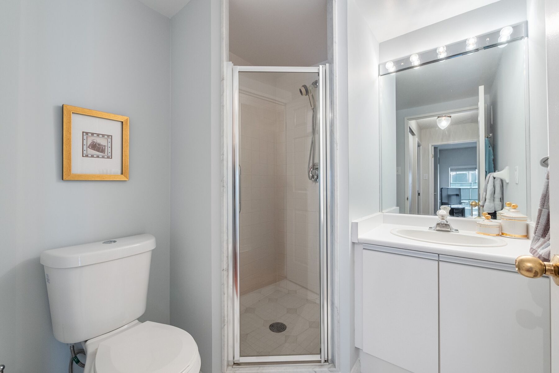 101 Subway Cres #311