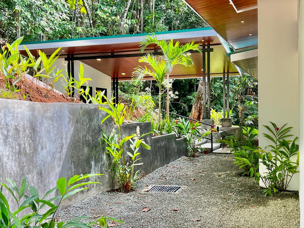 Villa Portasol – The Rainforest Edge