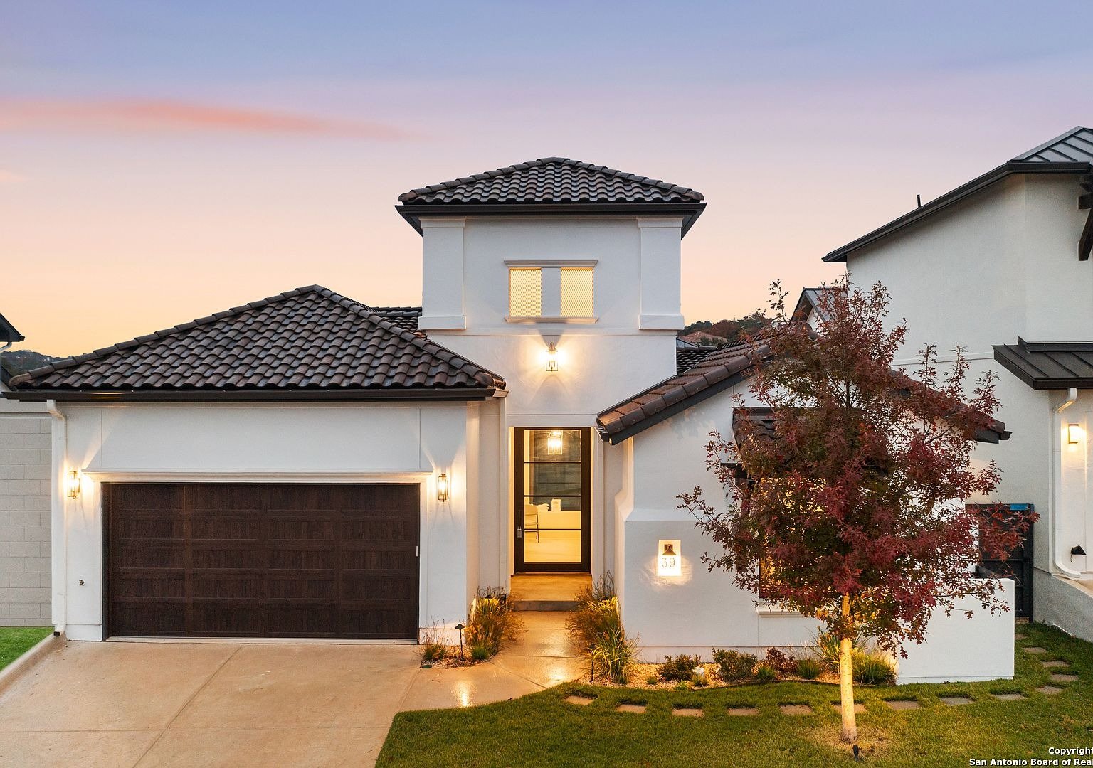 39 Dominion Heights