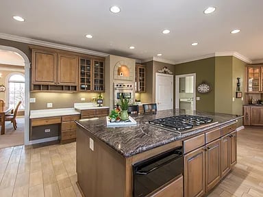 108 Hillshire Dr