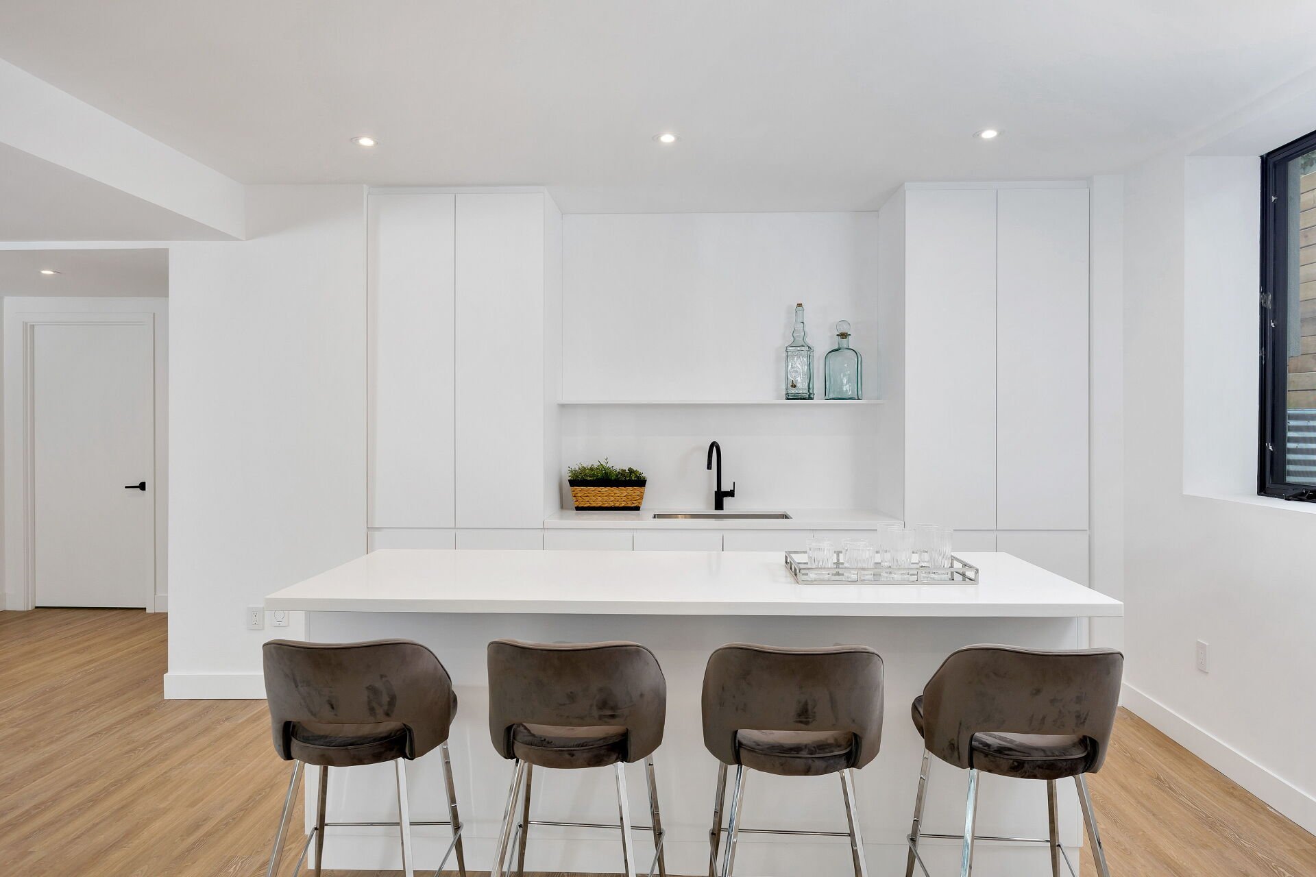 1405 Acton Crescent