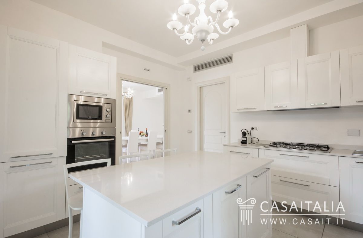 Luxurious Villa in Forte Dei Marmi