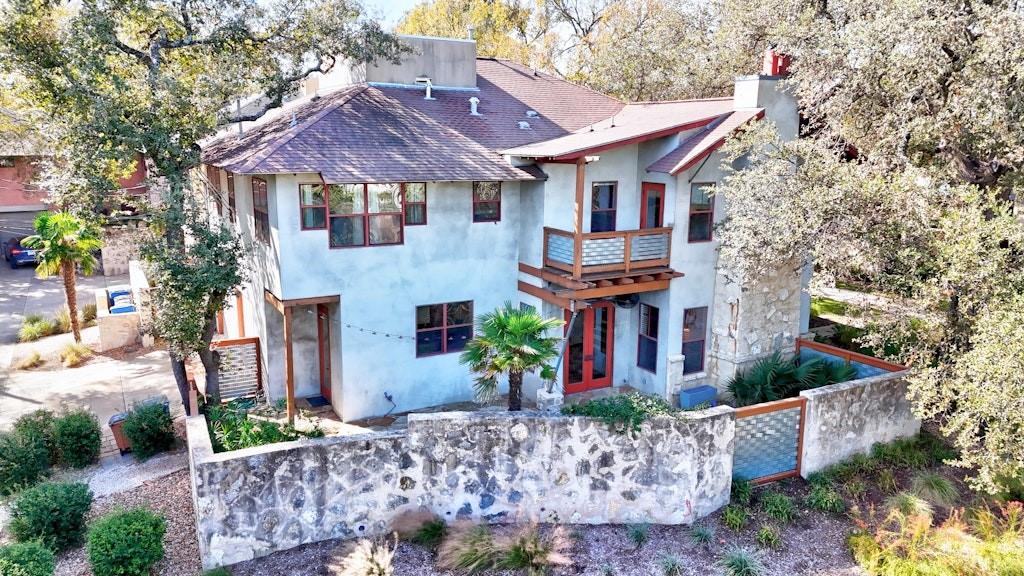 1601 Ravey St. 