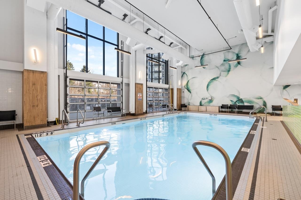 205-3451 Sawmill Cres