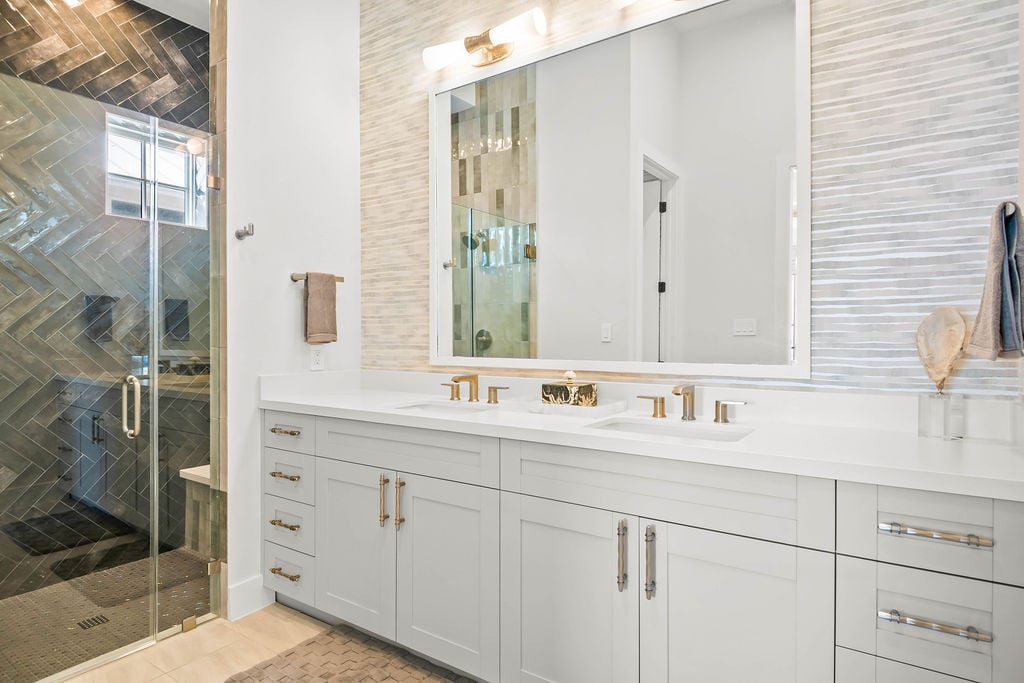 Coastline Drive - Custom Residence 