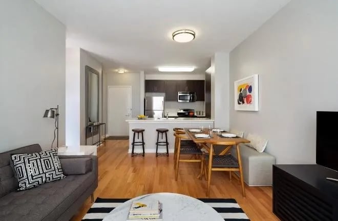 18 Park View Ave Unit: 1015