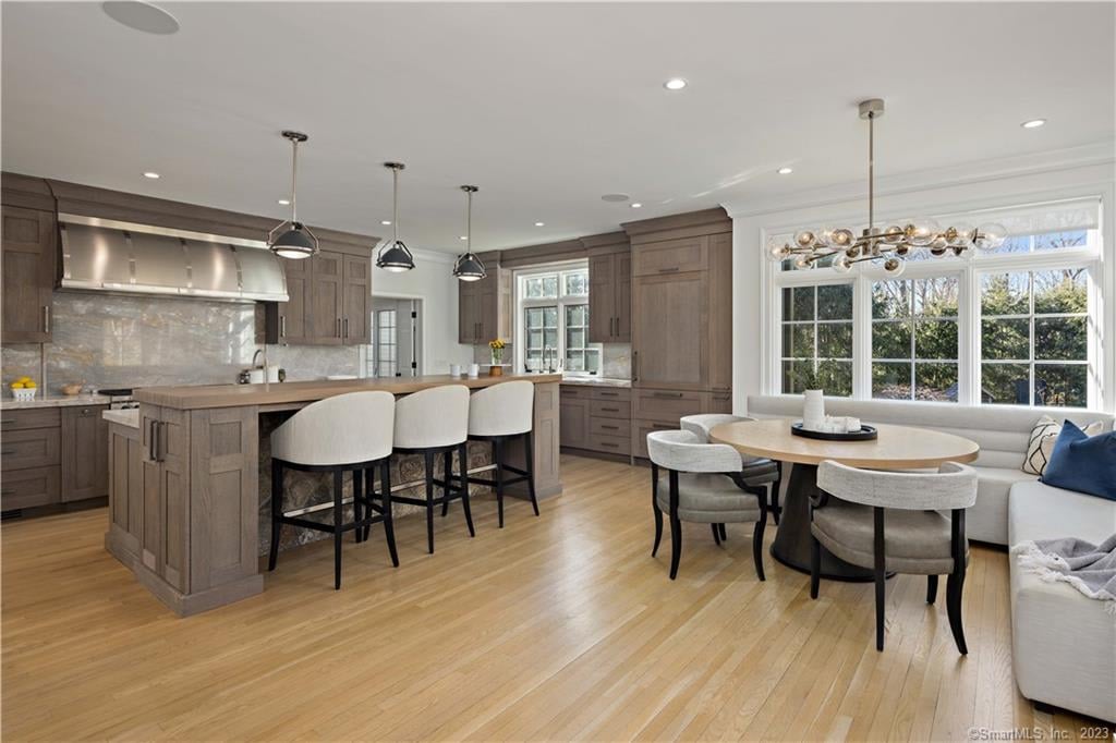 11 Charcoal Hill Rd