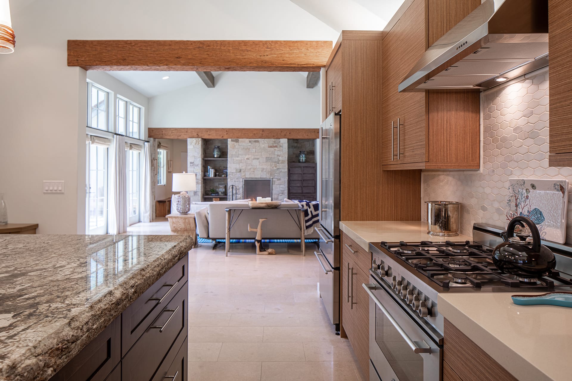 Immaculate by the Sea - Monte Verde & 13th SW Corner