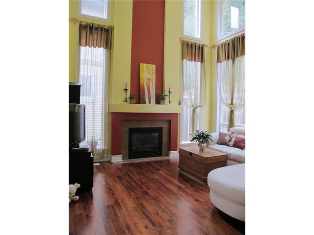 3007 Maplewood Ct