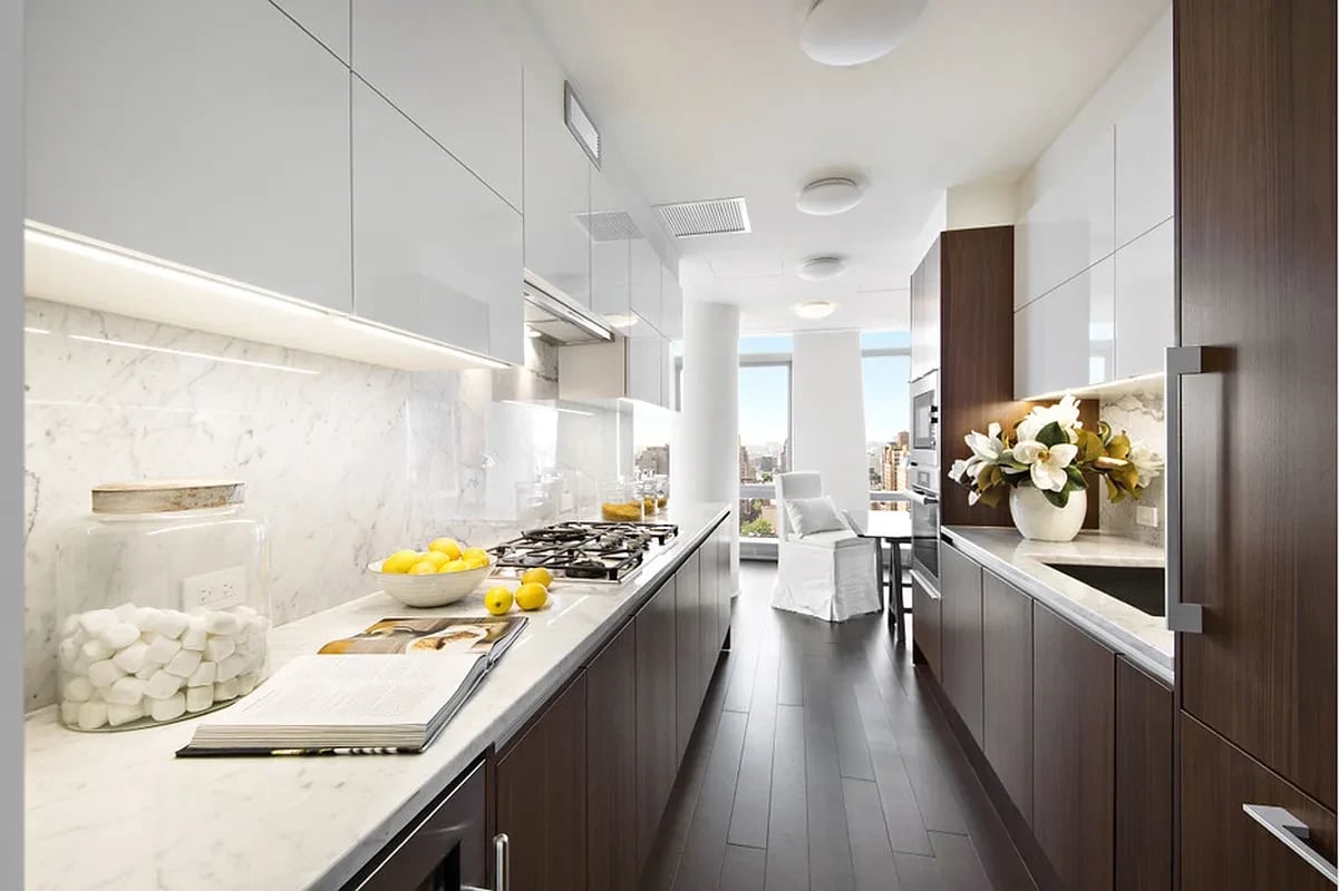 35 W 15TH ST, #16C