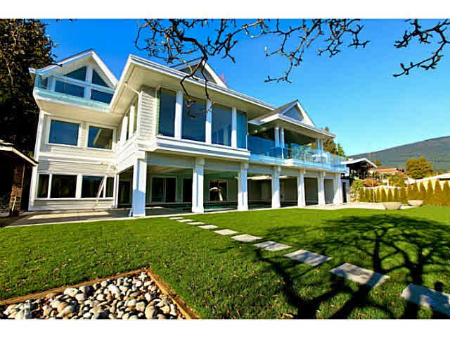 700 Beachview Dr