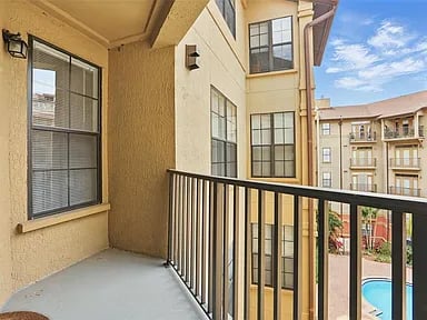 911 N ORANGE AVE #409