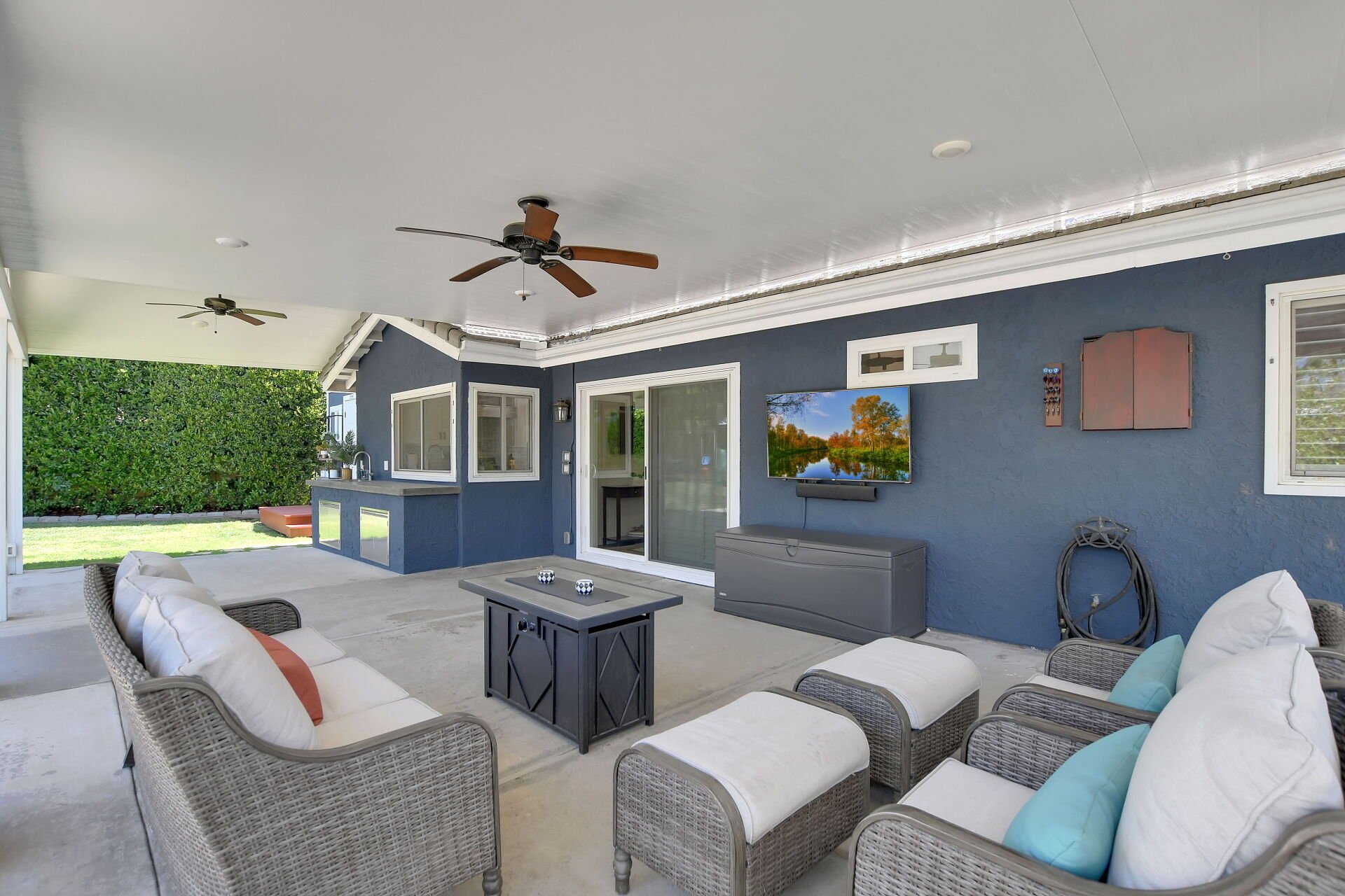 3721 Helena Circle