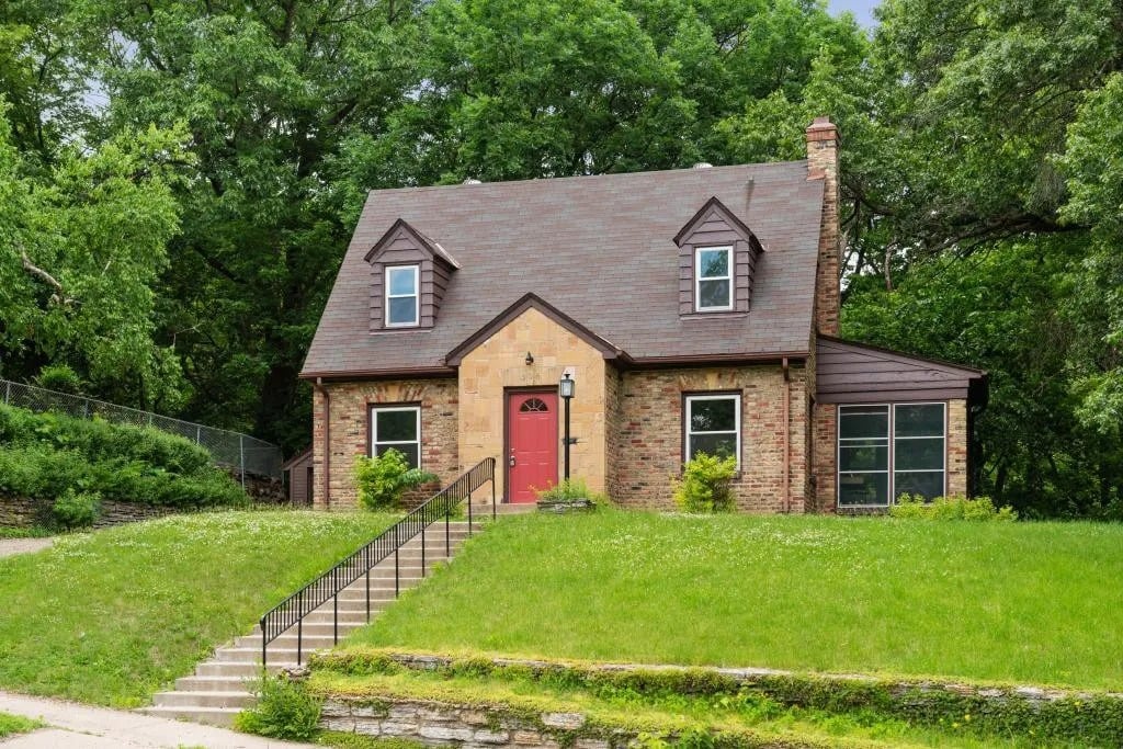 306 Bircher Ave