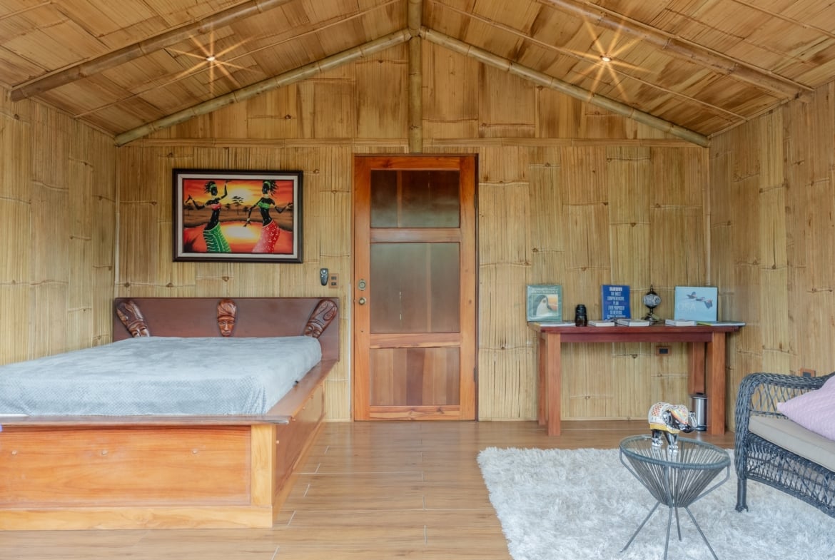 Mountain View Home for Sale in San Isidro | Casa Atlantis Near Reserva Biológica Quebradas