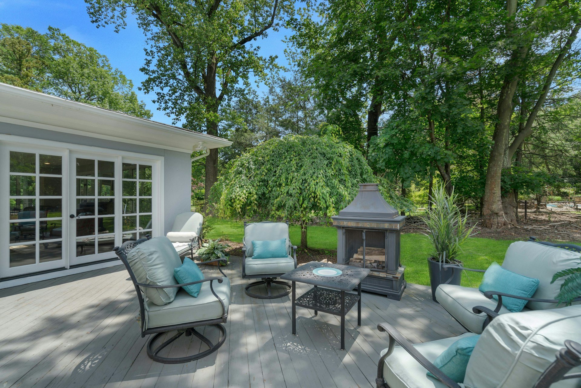 225 Glen Road