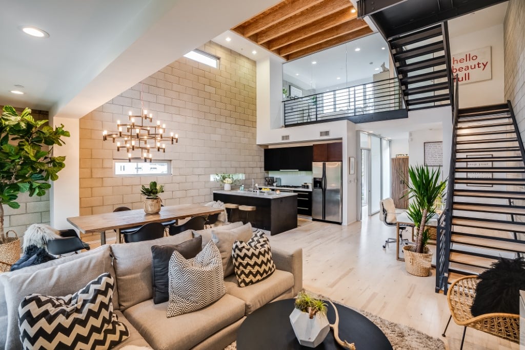 3450 Cahuenga Boulevard, No. 101