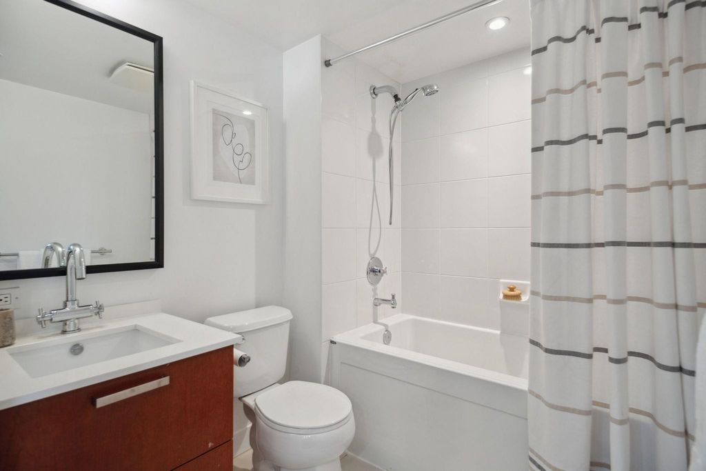 1255 Seymour St, #1502