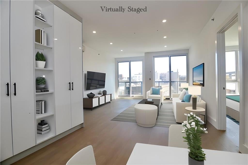 9964 3rd Avenue, 7B