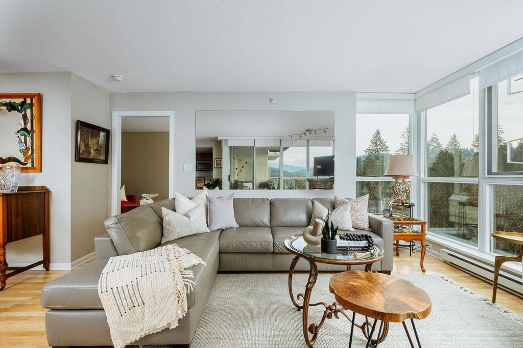 235 Guildford Way, #1003
