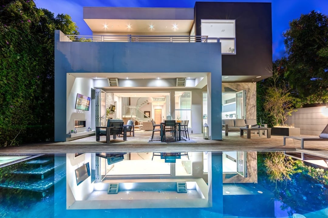 Azure Manor