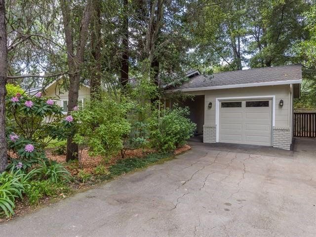 1 Fair Oaks Lane