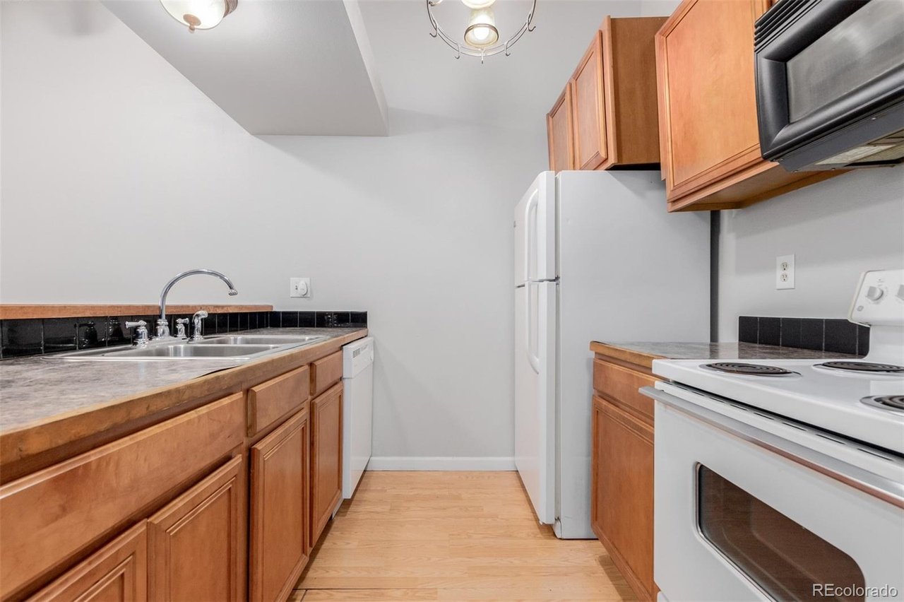 4273 S Salida Way Unit# 12