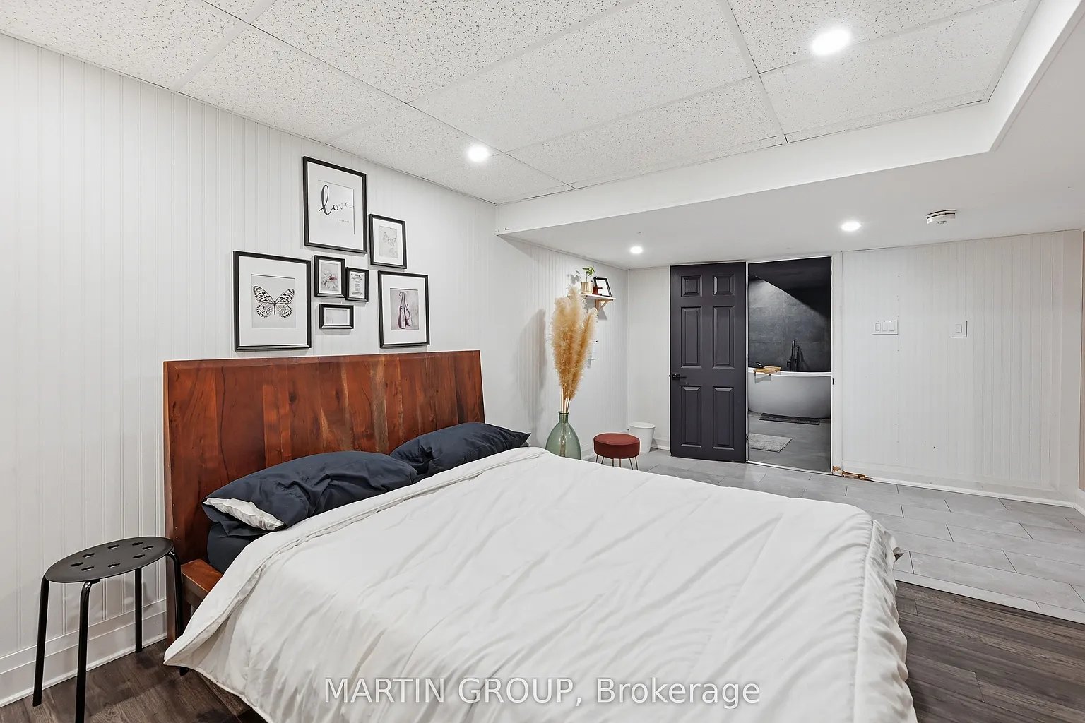 376 Carrier Ln