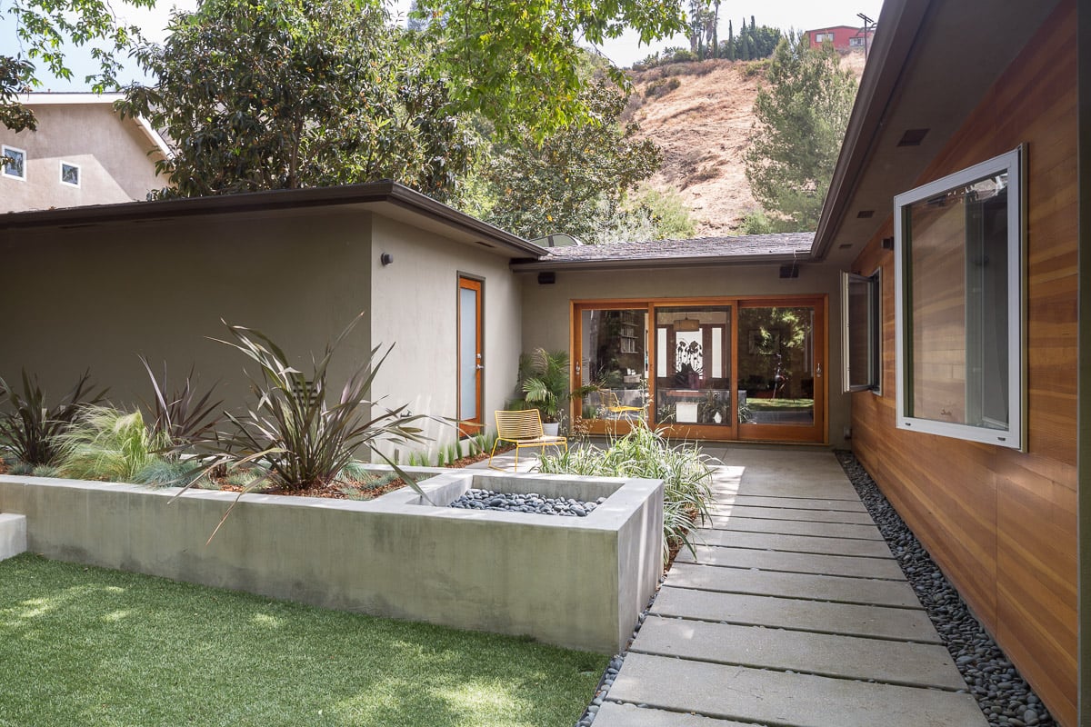 2625 Canyon Dr.