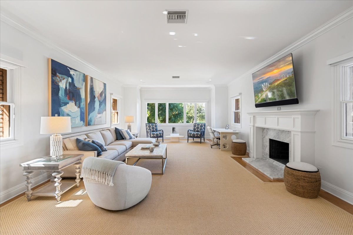 11890 SE Hill Club Ter #104