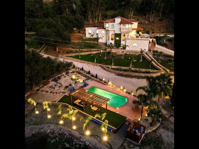  Surfboards and Saddles | 21 Acres in the Heart of Malibu