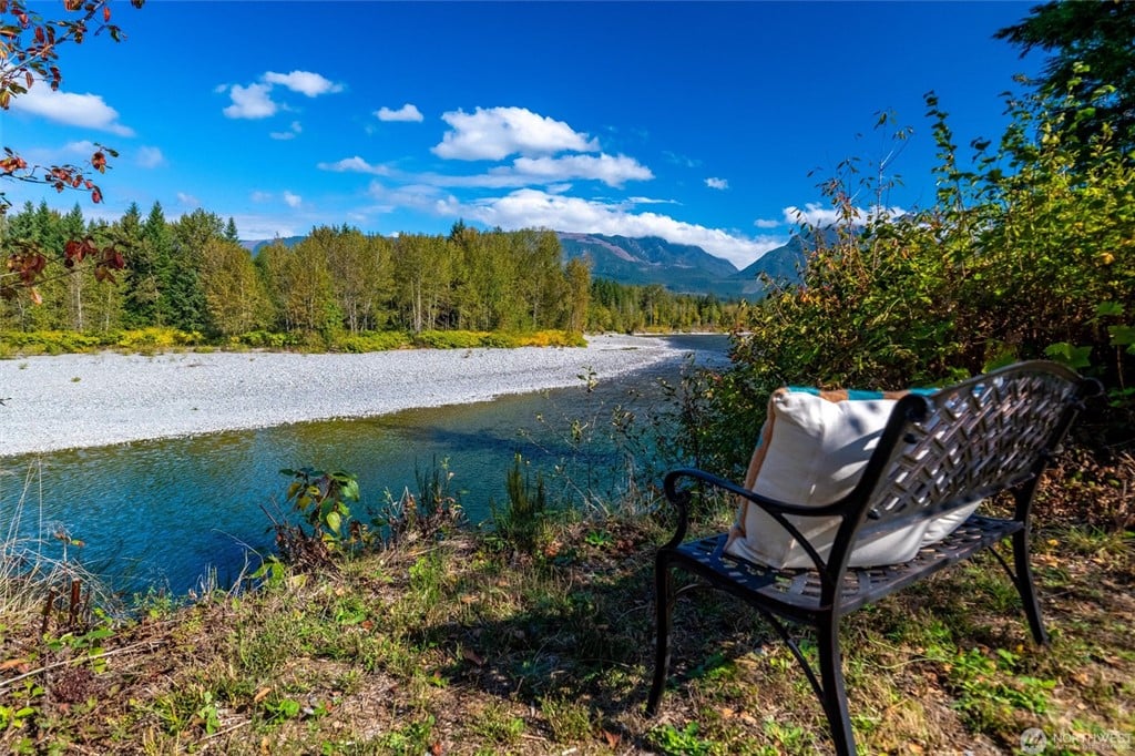 15713 365th Avenue SE