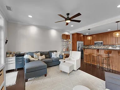 710 Independence Pl Unit 503