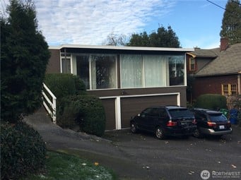 2709 4th Avenue N