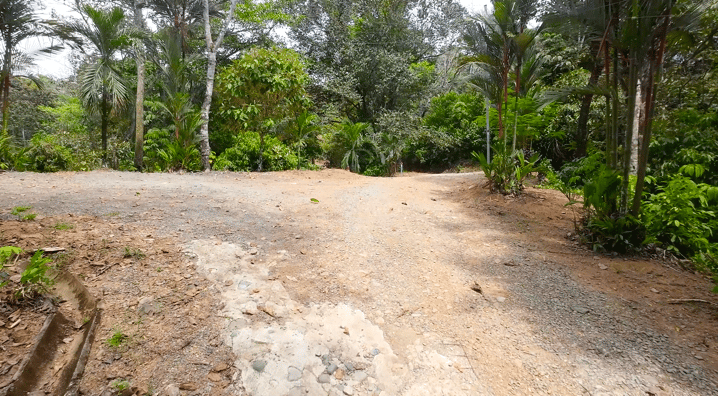 Multi-Home Income Estate Near Marino Ballena National Park