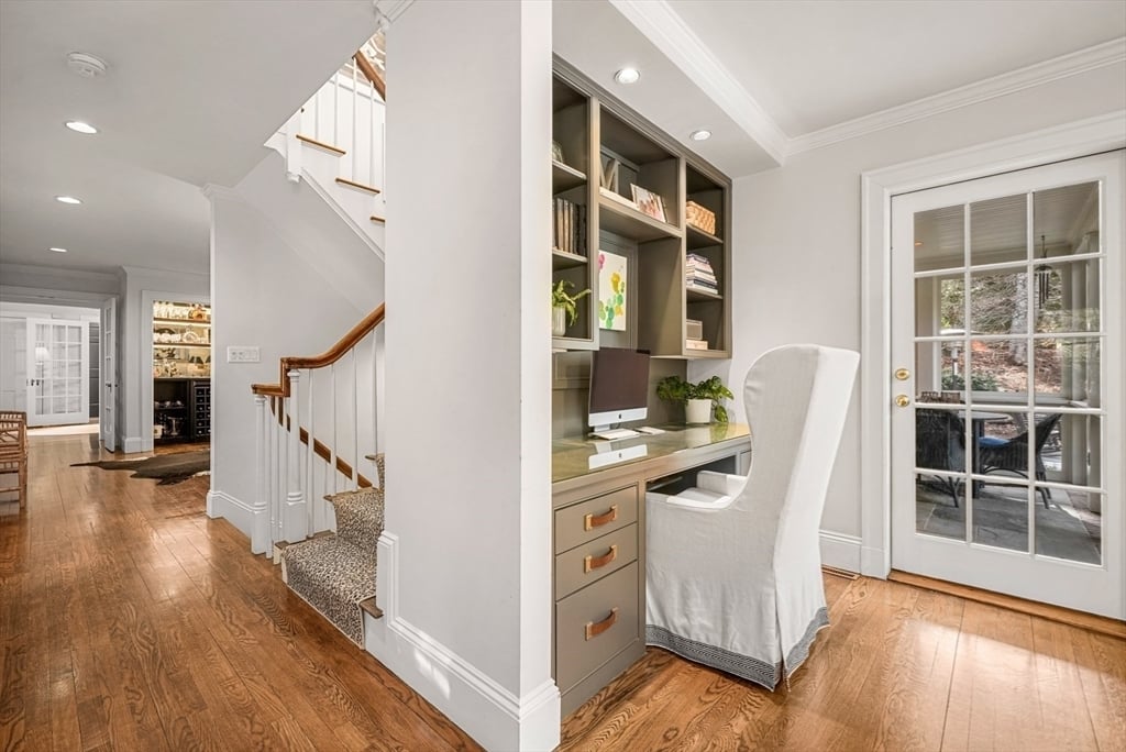 10 Lanark Rd