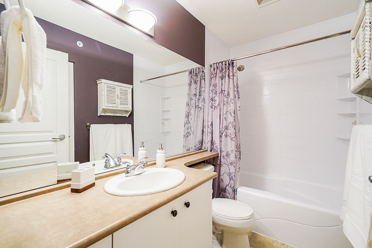 7488 Southwynde Ave, #20